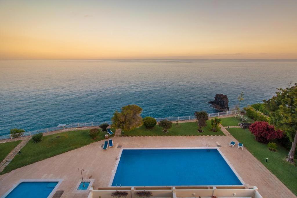 Апартаменты Sunny Getaway In Funchal Экстерьер фото